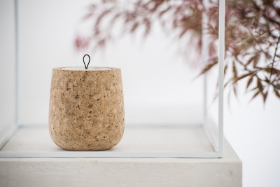 Hypso� : bougie parfum�e Wooden en li�ge